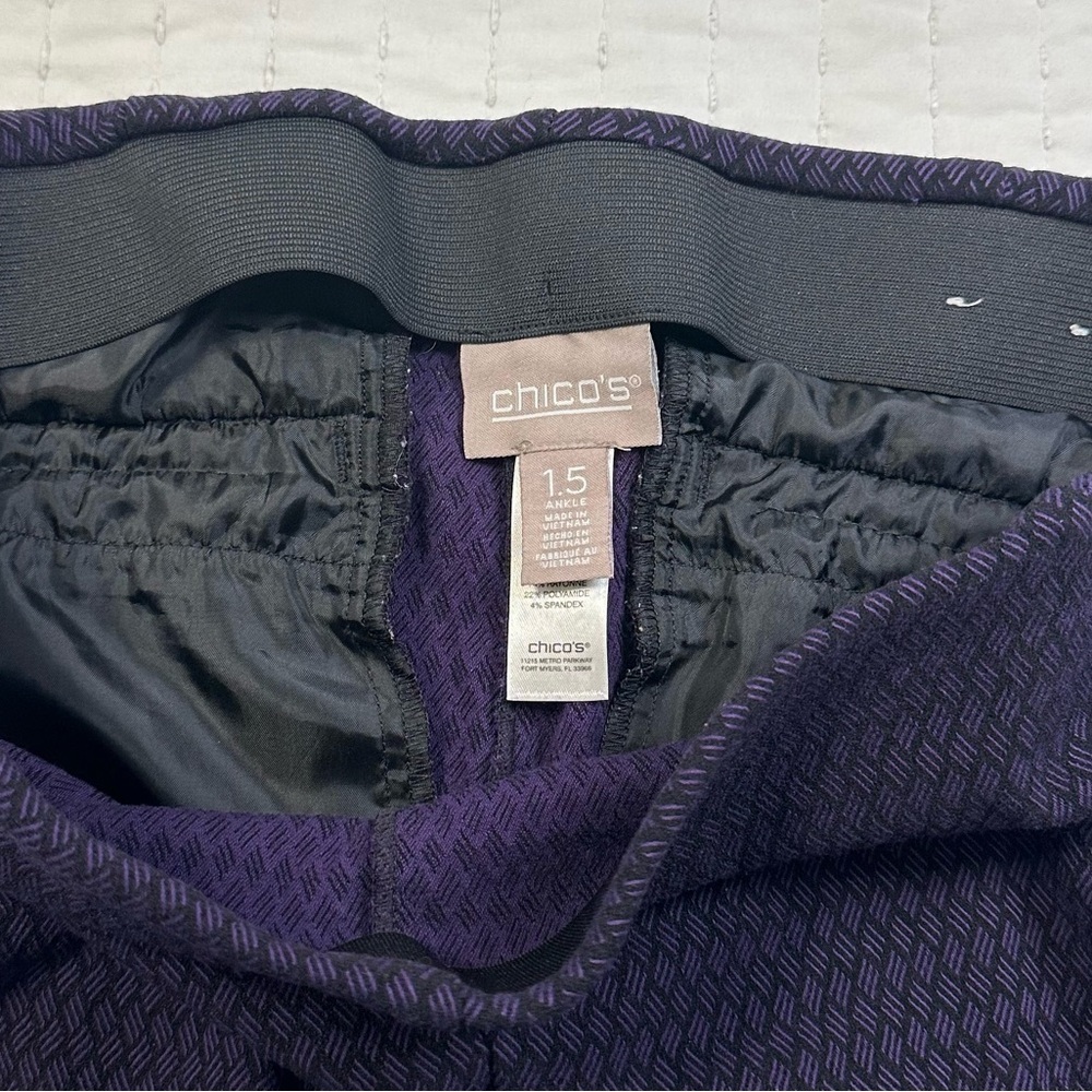 Chico's Pull On Ankle Pants Elastic Waist Purple and black Texture - Picture 10 of 14